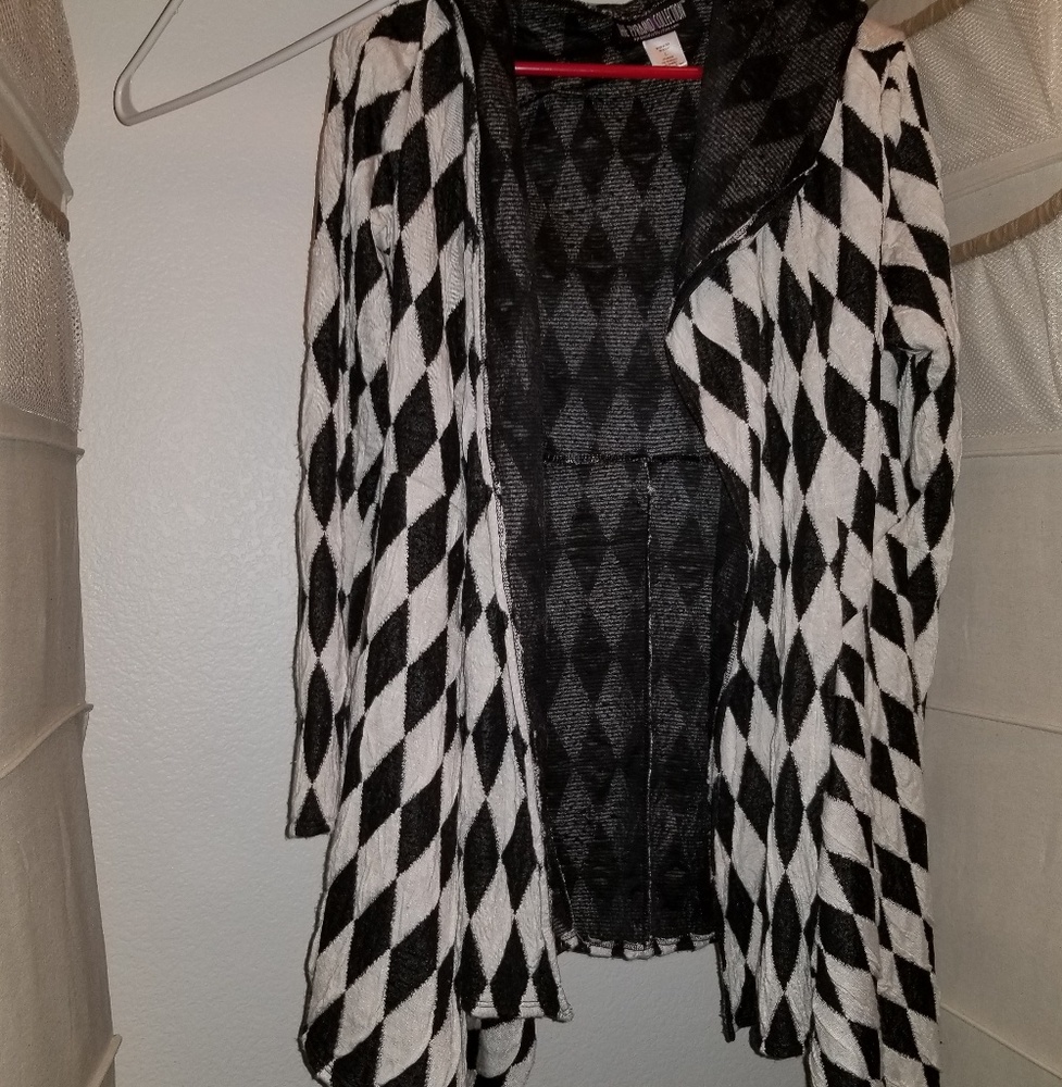 Checked asymmetrical top, sz large